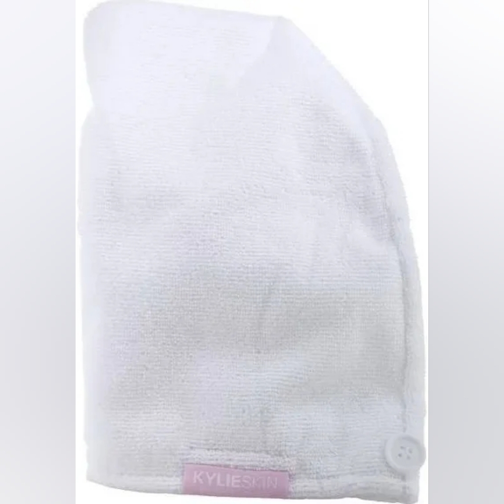 New Kylie Cosmetics And Skin By Kylie Jenner Soft Quick Dry Hair Towel White